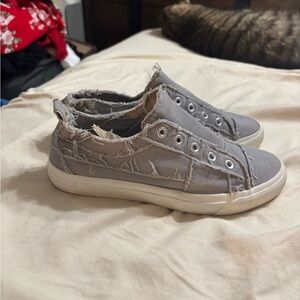 Corkys Distressed Gray Women's Sneakers